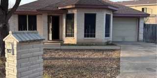 1107 Amapola Street Gallery 1