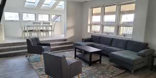 19A S Gladstone Ave Gallery 12