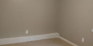 Charming 2 bedroom 1 bathroom  Apartment Gallery 7