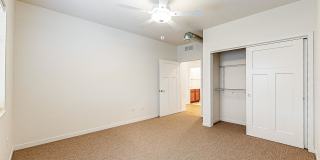 Melbourne Gallery 12