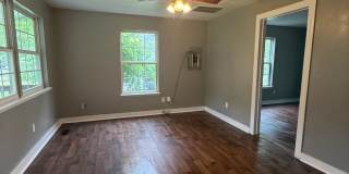 Rent this GREAT 2 BEDROOM home with, FULLY FENCED front and back yard. Rent this GREAT 2 BEDROOM home with, FULLY FENCED front and back yard. Gallery 1