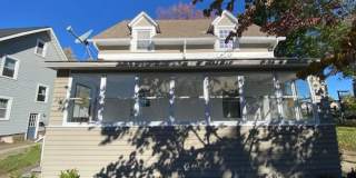 Bright 2BR / 2 Bath Bungalow Near Parks  Transit Gallery 1