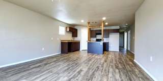 Cozy 3-Bedroom, 2-Bathroom Home with Garage in East Lubbock Gallery 4