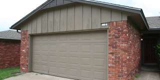 3 Bed | 2 Bath in East Tulsa! ***Accepts Section 8*** Gallery 1