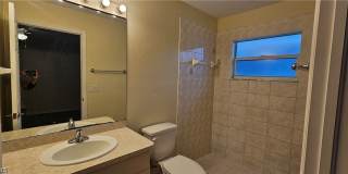 1628 SW Santa Barbara Place Gallery 9