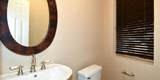 11 R Street NW Gallery 15