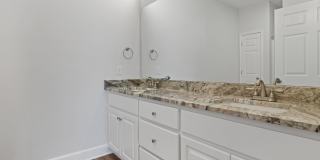 Stunning Newer Townhouse Gallery 14