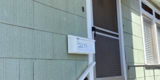 2 Bed 1 Bath Duplex with Attached Garage Gallery 9