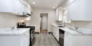 6565 S. Land Park Drive Gallery 27