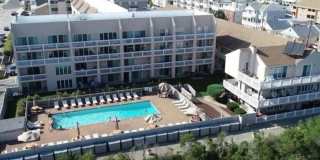 323 44th St S Street Gallery 1