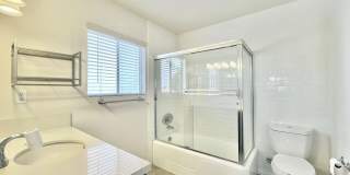 1552 Berkeley St Unit #1 Gallery 21