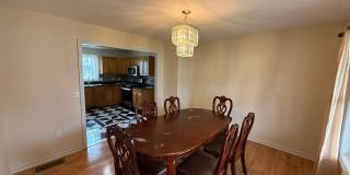 Three Bedroom, Single Family Home Located in Springfield's Pine Point Neighborhood! Gallery 14