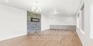 4923 North Glenrock Avenue Gallery 7