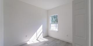 572 W BLUSTER PLACE Gallery 21