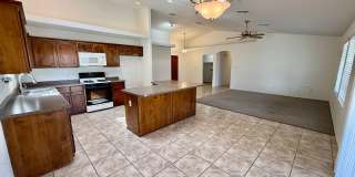 4 bed in Mesa Del Sol Gallery 5