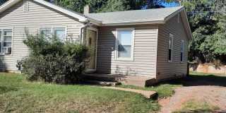 2 BED | 1 BATH | DUPLEX | WEST Gallery 1