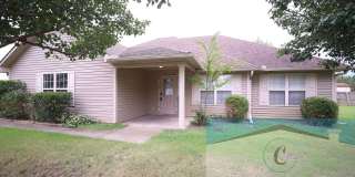 Beautiful 3-Bedroom Home – Corner Lot, 2-Car Garage & Nettleton Schools! Beautiful 3-Bedroom Home – Corner Lot, 2-Car Garage & Nettleton Schools! Gallery 1
