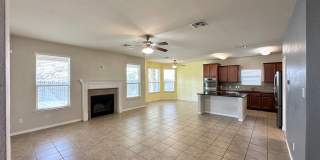 Viewable Now!  Small Pets Accepted! Gallery 8