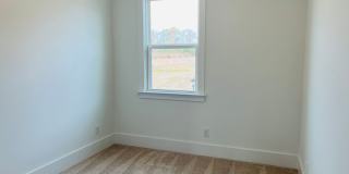 LIKE NEW IN PARK VUE! Townhome located across from Westside Park in Atlanta! MUST SEE! Gallery 15