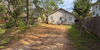 114 E Hull Street Gallery 19