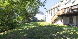 Meticulously maintained & spacious 4 Bd/2 full & 2 half bath home  Home in Dawson's Landing - Pets Welcome! Gallery 40