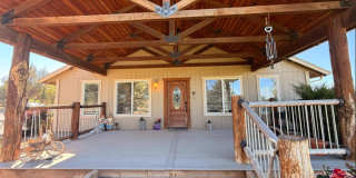 CHECK OUT THIS GORGEOUS, SPACIOUS RANCH ON ACERAGE, JUST OUTSIDE OF REDMOND! Gallery 1