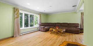 286 Gilbert Ave Gallery 2