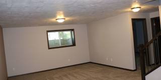 Spacious 3BR Townhome on Quiet Cul-de-Sac | 2,000+ Sq Ft & Attached Garage! Gallery 11