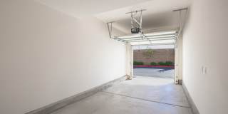 The Hawthorne Gallery 11