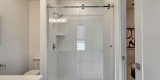Individual / Corporate Rental / Fully Furnished Gallery 58