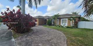 718 SE 12th Ter Gallery 1