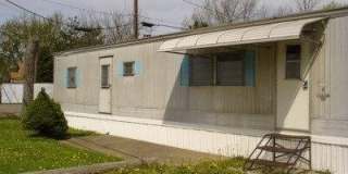 3001 Dennis NE Ct Gallery 1