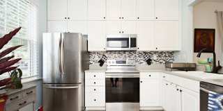 Light-Filled End-Unit Townhome in Forest Lakes North Gallery 8