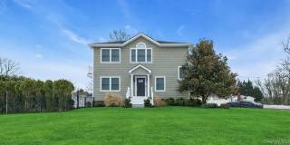 300 Fiddler Lane Gallery 1