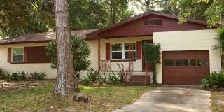 Beautiful Move-In Ready Home with Bonus Room! Beautiful Move-In Ready Home with Bonus Room! Gallery 1