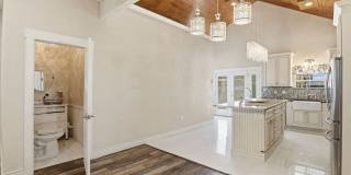 202 HELENA ST Gallery 5