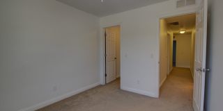 Gorgeous 3 Bedroom Townhome Gallery 16