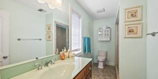 204 Randall Avenue Gallery 19