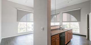 Court Square Apartments Gallery 4