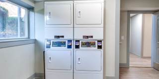 Nob Hill Apartments Gallery 63