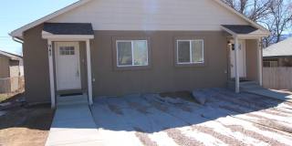 Brand new 3bdr 3bath duplex walking distance to Downtown Colorado Springs Gallery 1