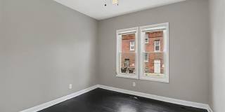 2733 Elmhurst Street Gallery 9