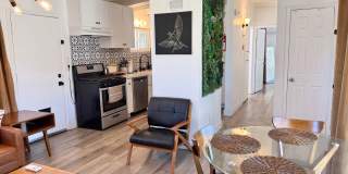 Cozy & Furnished 2 Bed 1 bath Home! Gallery 9