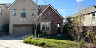 Perfect Shape Single Family Home in Dublin Hills Gallery 1