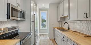 Furnished short term rental home with all utilities included Gallery 6
