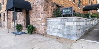 Lindsay 414 Gallery 16