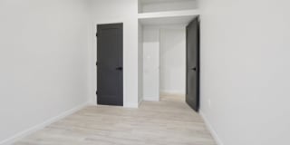 540 E 25Th St Gallery 8