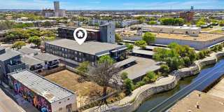 831 S Flores Gallery 29