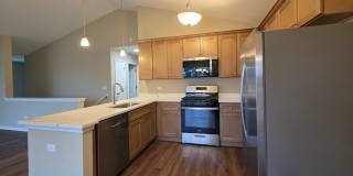 Douglas Fir-2Br/2Ba Rental Home-2nd Floor Gallery 7