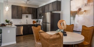 Vintage Cleveland Apartments Gallery 3